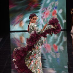 Emprende Lunares, de la “Fundación Cajasol” apuesta por los nuevos talentos de la moda andaluza.
